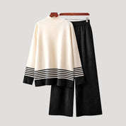 Women’s knitted loungewear set with oversized jumper