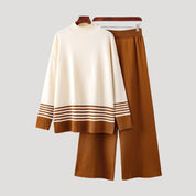 Women’s knitted loungewear set with oversized jumper