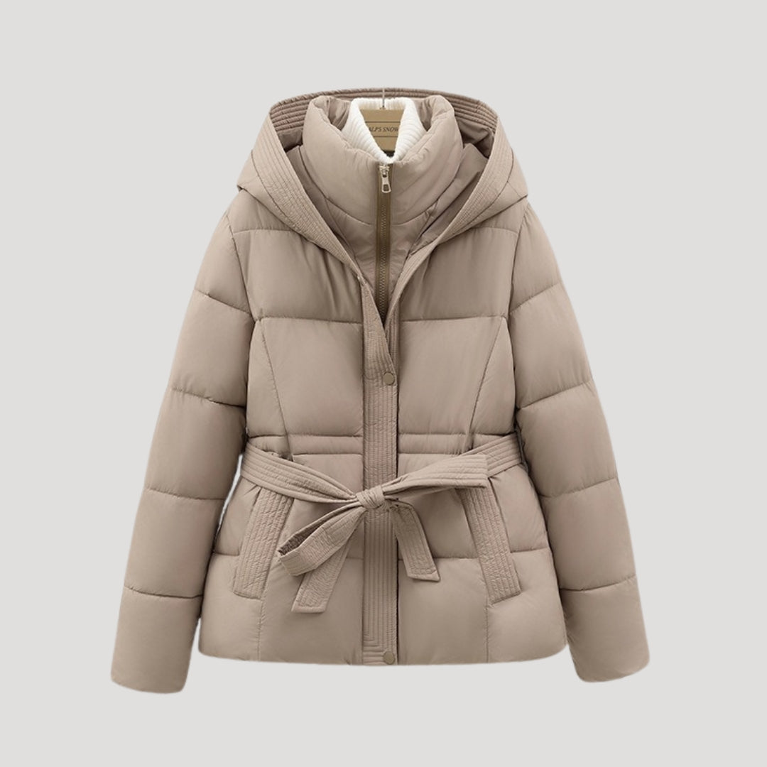 Elegant waisted puffer coat