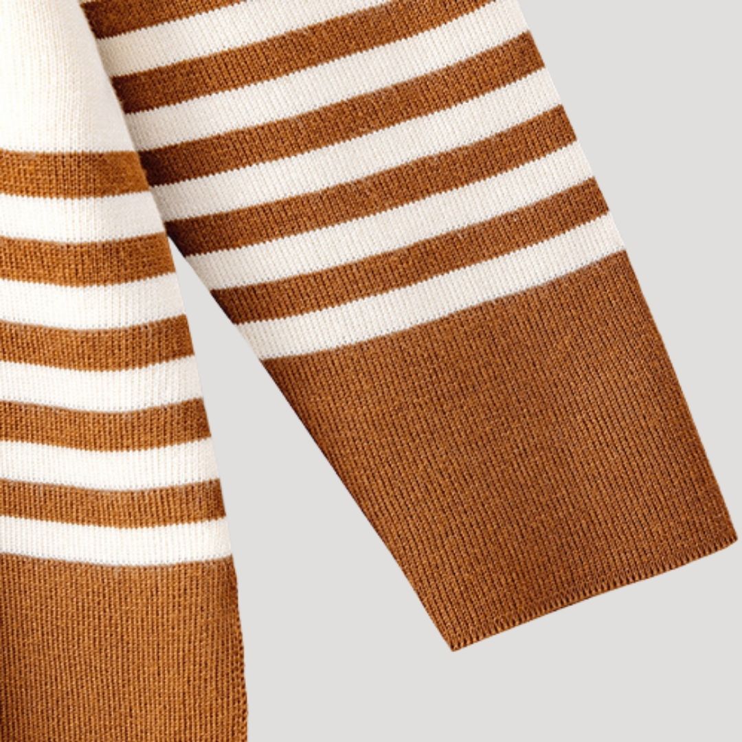 Women’s knitted loungewear set with oversized jumper