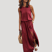 Women’s sleeveless casual midi dress with slit